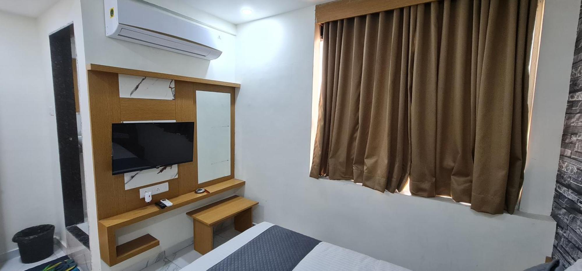 Hotel Vivan 바도다라 외부 사진